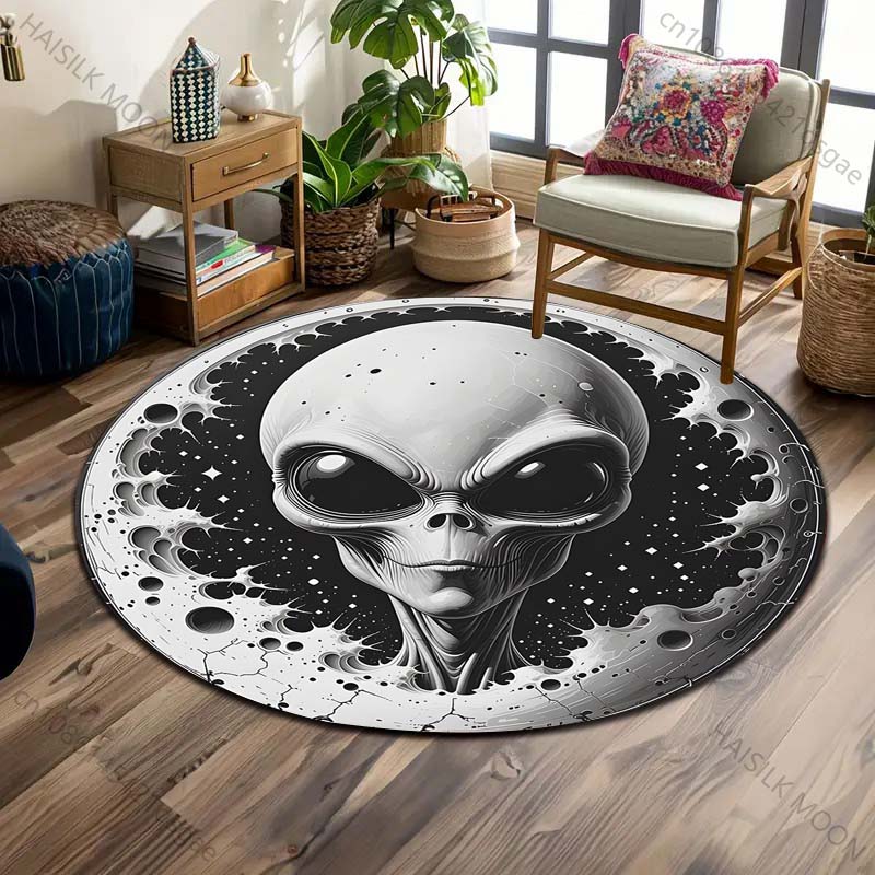 Multiple sizes Aliens on the M - Printing On Commercial 评论和价格